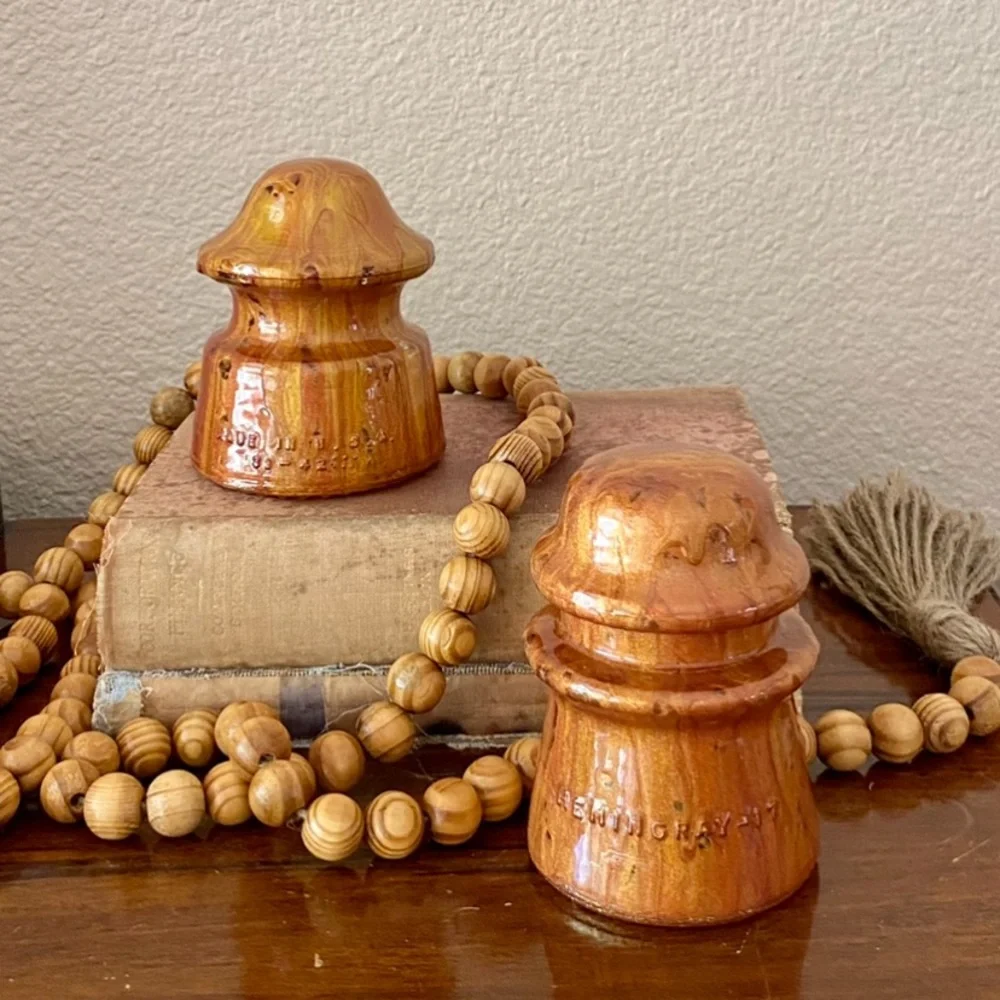 Yard or Garden Art / Bocce Ball Court Markers ~ Home Decor ~ Glass Insulators - Picture 4 of 8